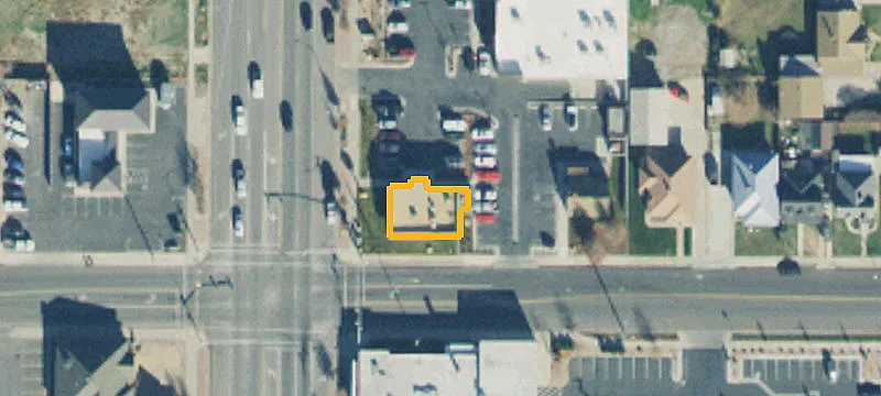 410 Main St