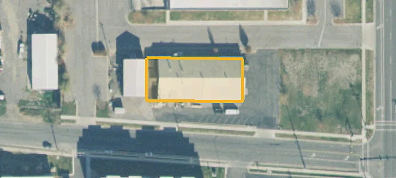 925 Main St