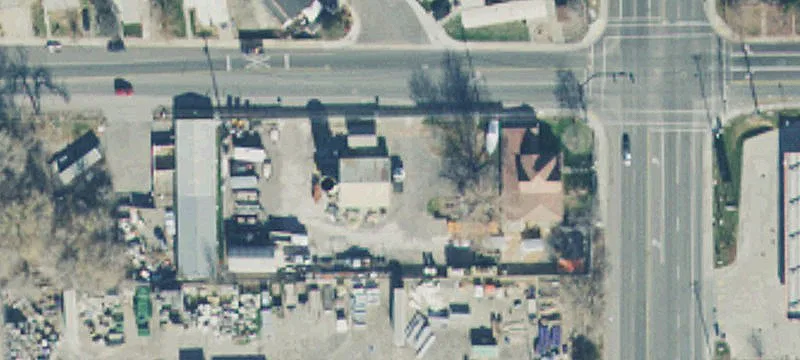 720 Main St