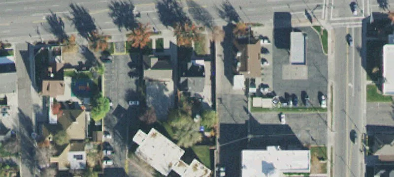 737 Ctr St
