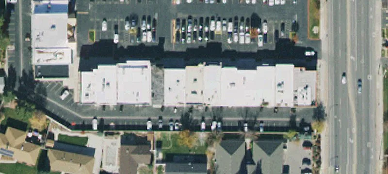 668 Un Sq