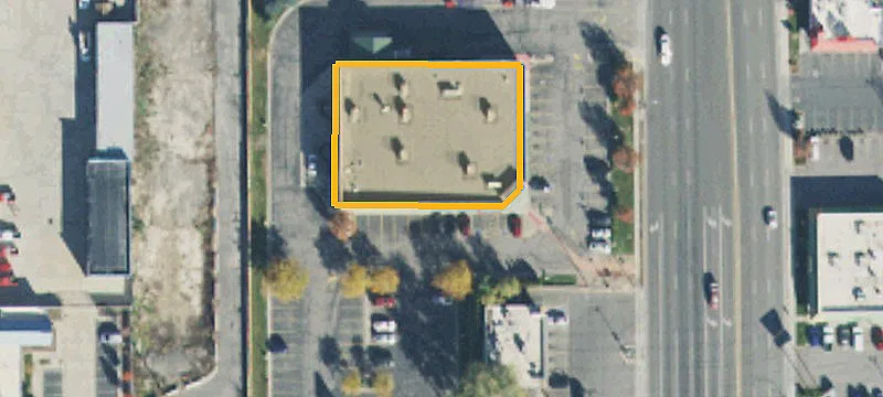 4668 Redwood Rd