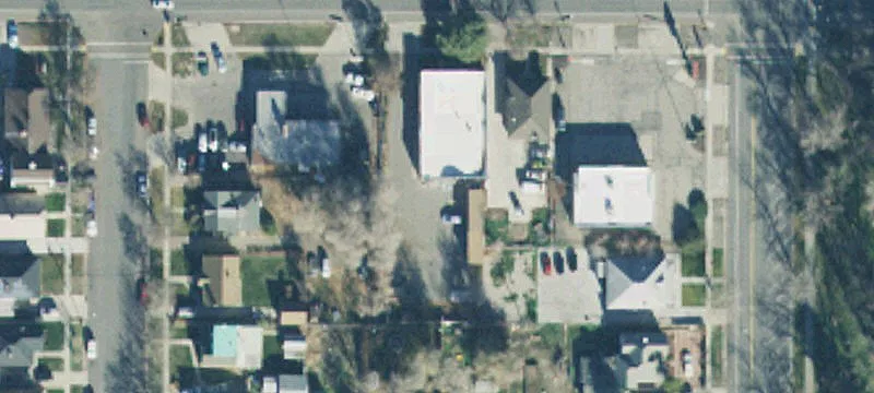 649 Ctr St