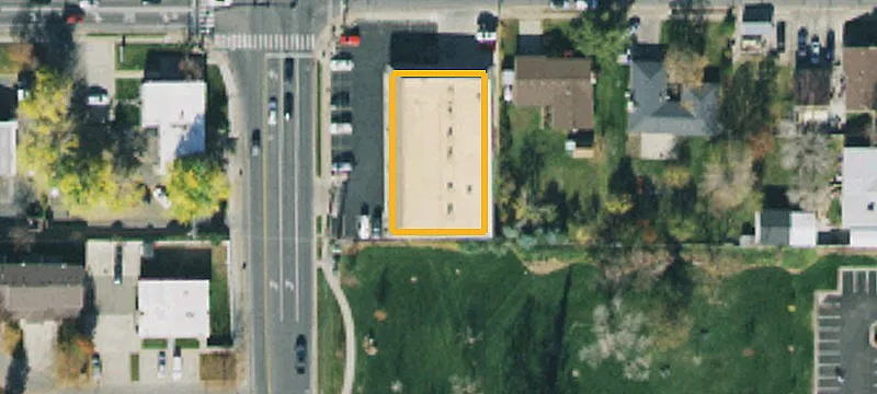382 Main St