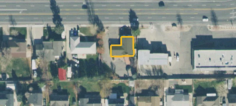 1260 Ctr St