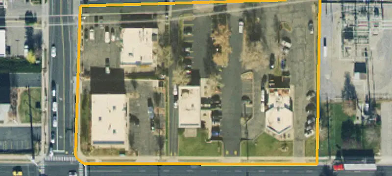 2335 Ft Un Blvd