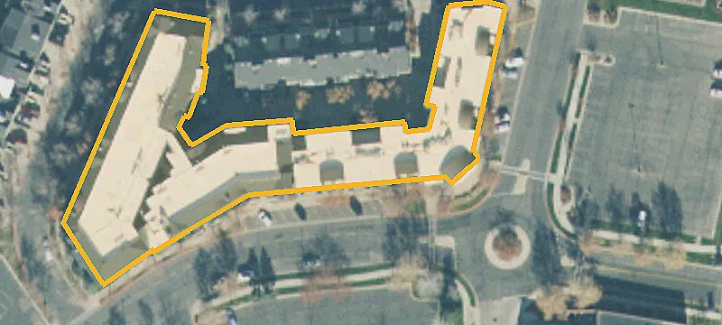 5017 Edgewood Dr