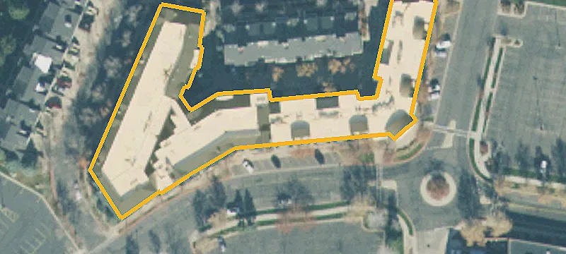 5011 Edgewood Dr