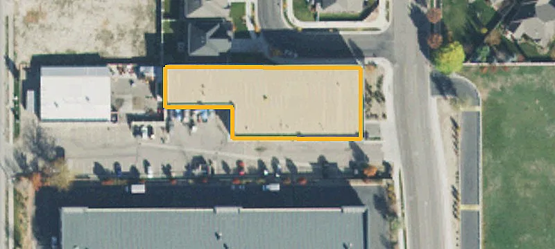 11277 Redwood Rd