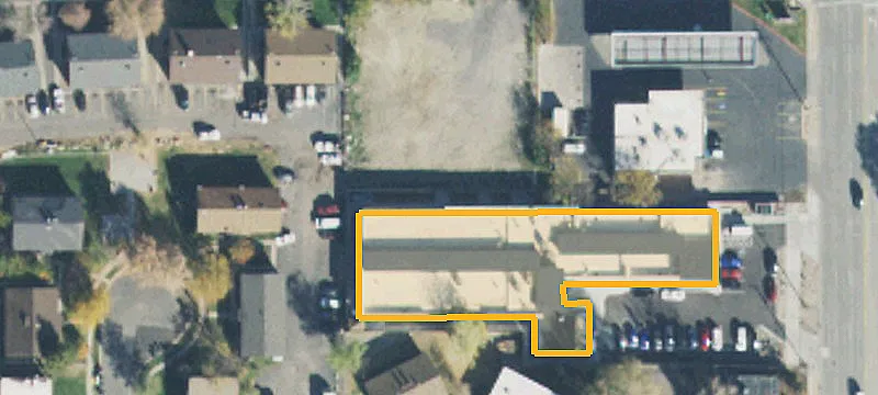 2518 Redwood Rd