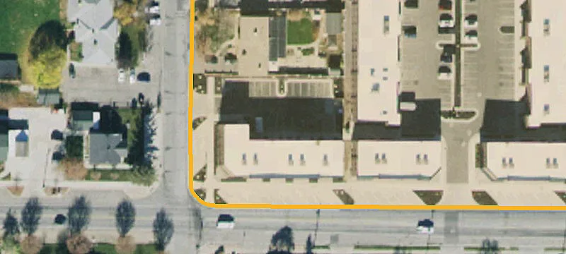 807 Pioneer Rd