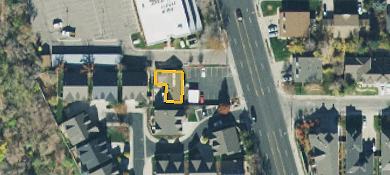 3480 Highland Dr