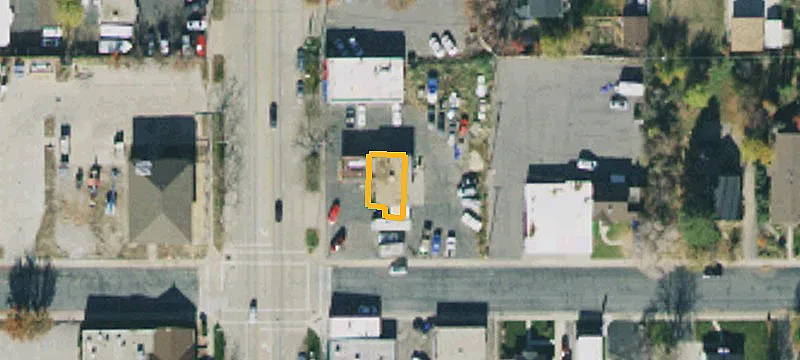 385 Main St