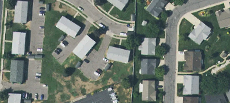 28 270th S