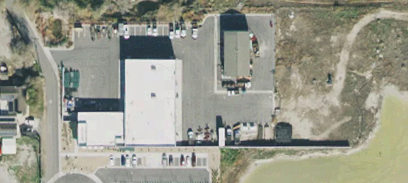 2729 Pkwy Blvd