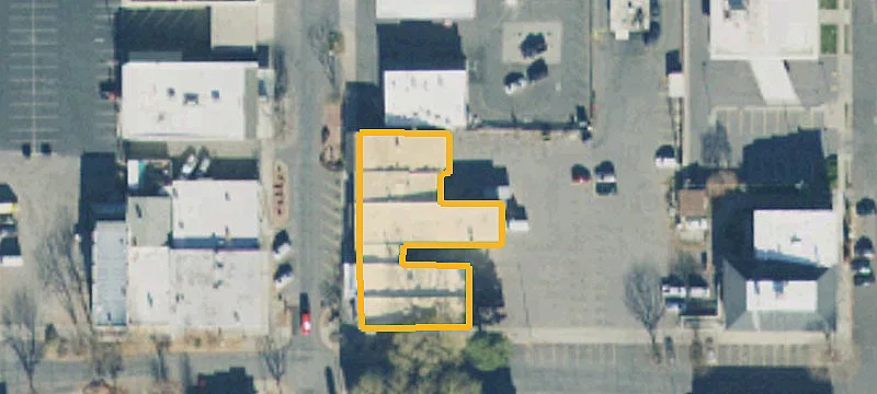 50 Main St