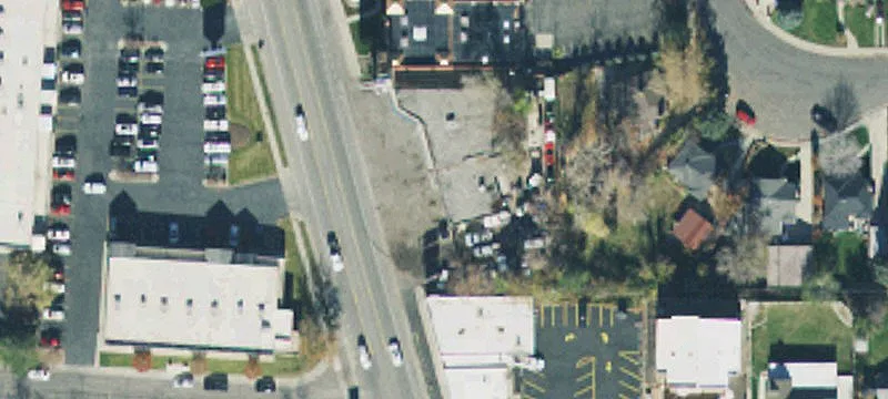 3155 Highland Dr