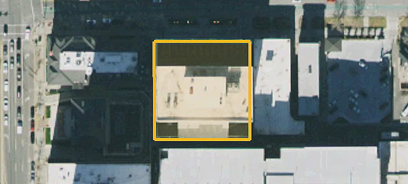 136 Es Temple
