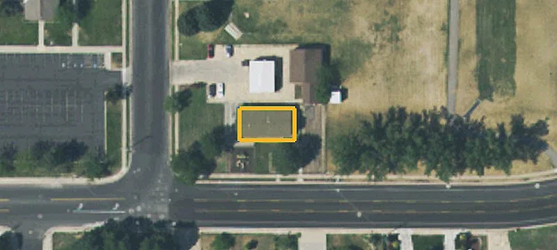 1010 Emerald Dr