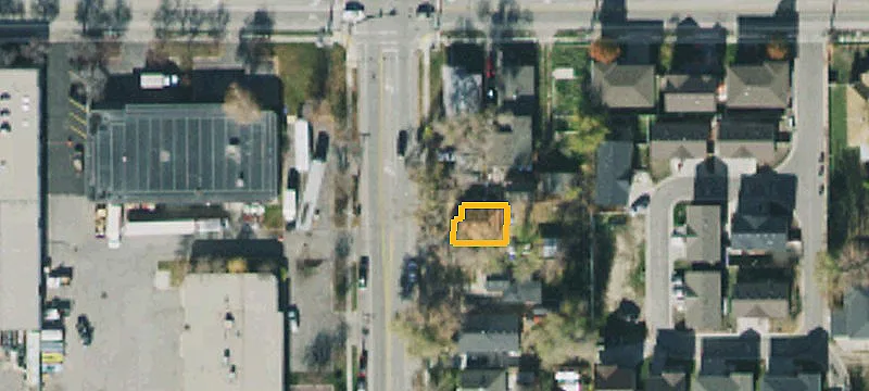 2703 Temple
