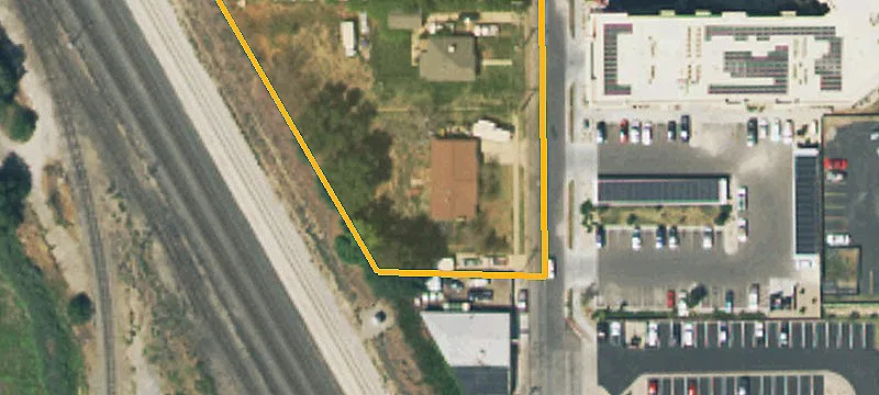 140 Main St