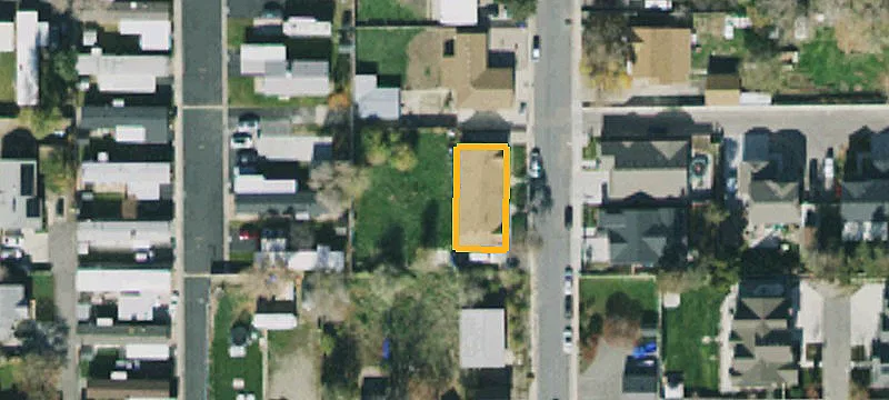 8472 115th E