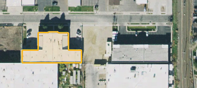 245 Plymouth Ave