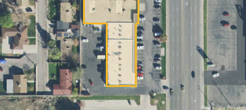 3546 Redwood Rd