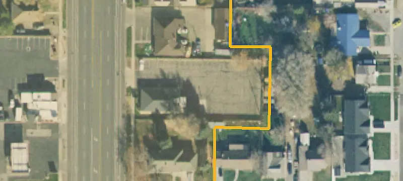 330 Main St