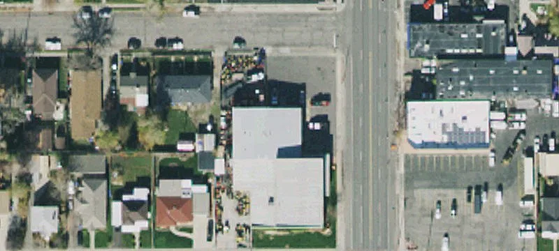 2808 Main St