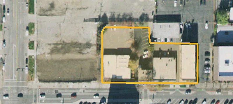 223 Broadway