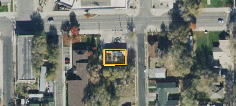 8915 Magna Main St