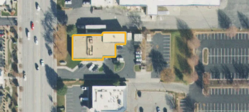 9135 Redwood Rd