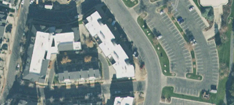 5101 Edgewood Dr
