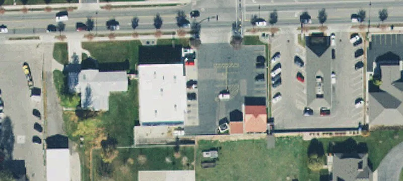 498 Main St