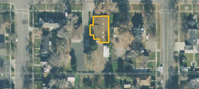 350 Ctr St
