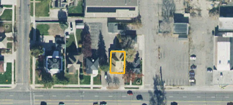 166 Main St
