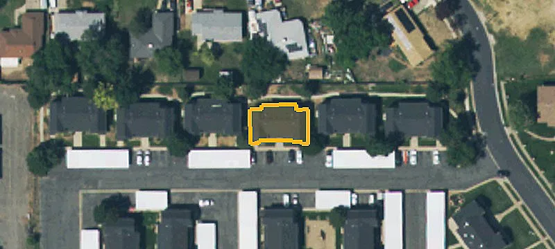 1427 1650th N, Unit 301