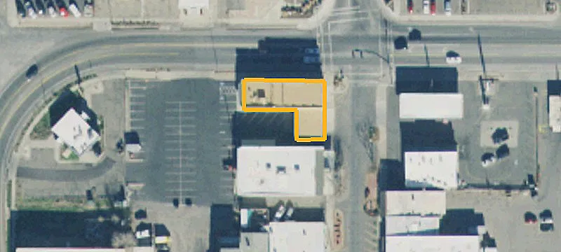 87 Main St