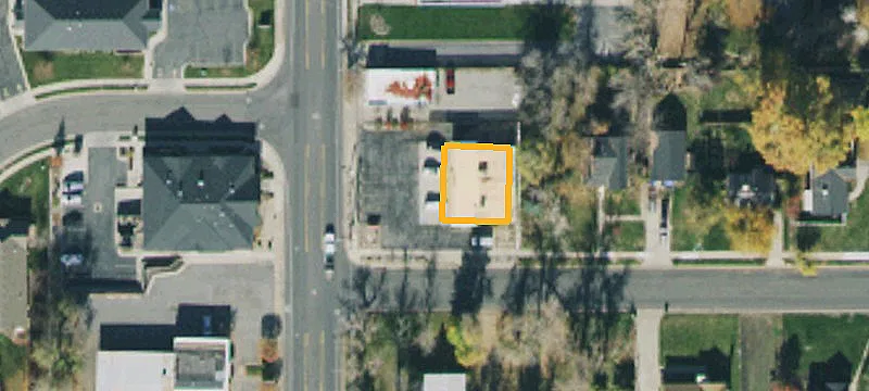 200 Main St
