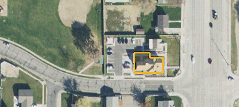 13018 Redwood Rd