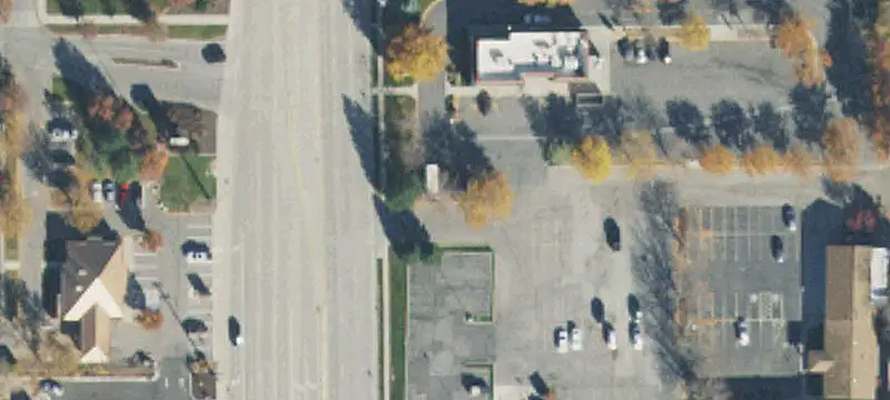 8935 Redwood Rd
