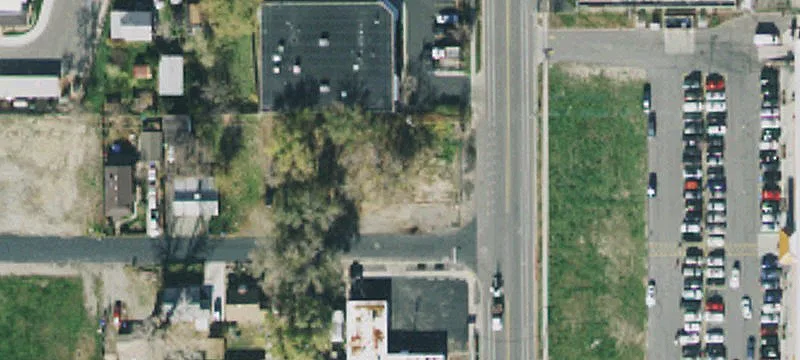 3392 Main St