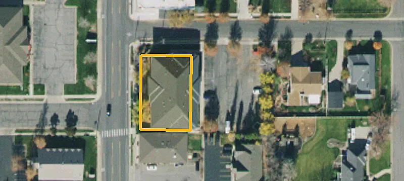 15 Main St