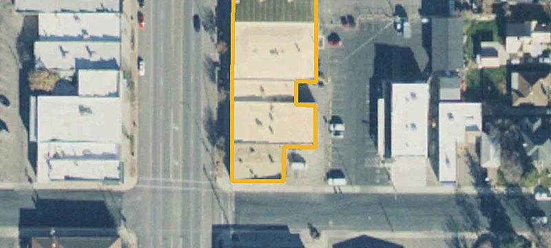 120 Main St