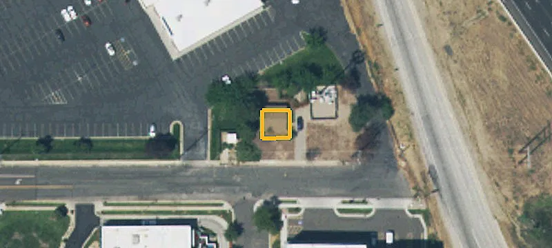 750 Gordon Ave