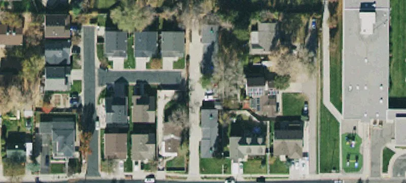 371 Fenton Ave