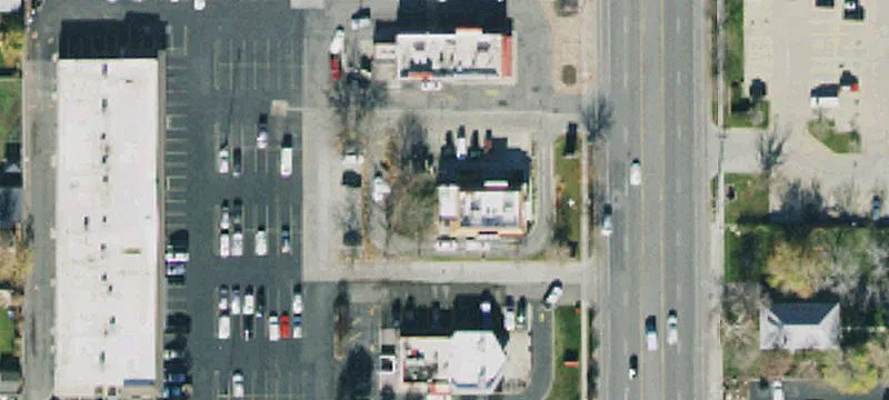 9308 700th E