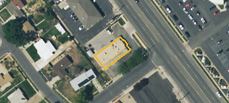 1763 Main St