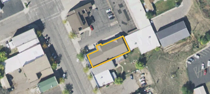 21 Main St